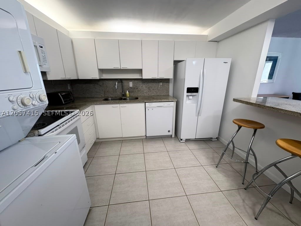 1865 Brickell Ave #A811, Miami FL 33129