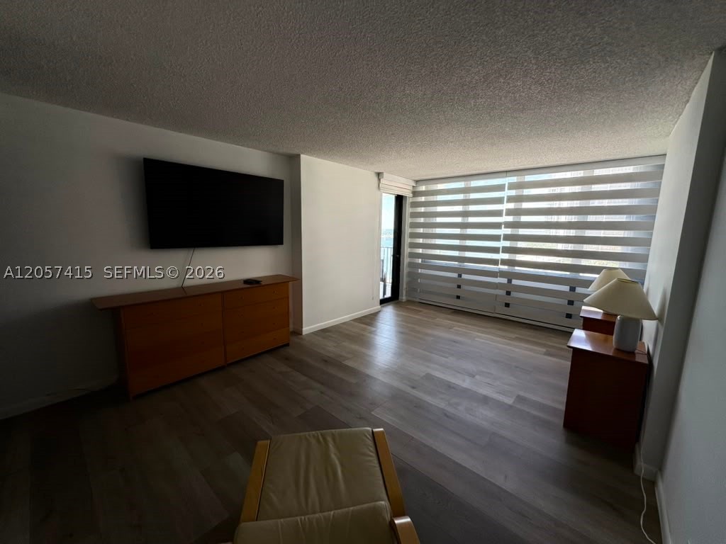 1865 Brickell Ave #A811, Miami FL 33129