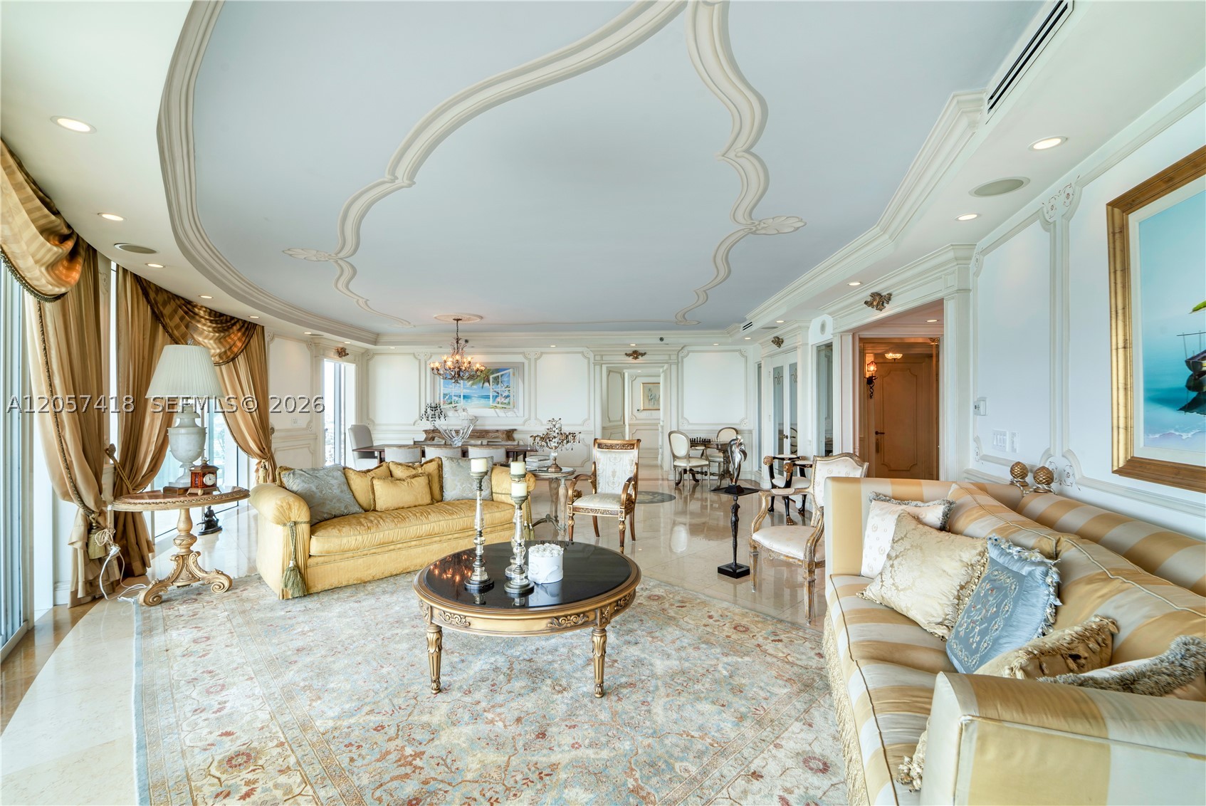 1000 S Pointe Dr #2501, Miami Beach FL 33139