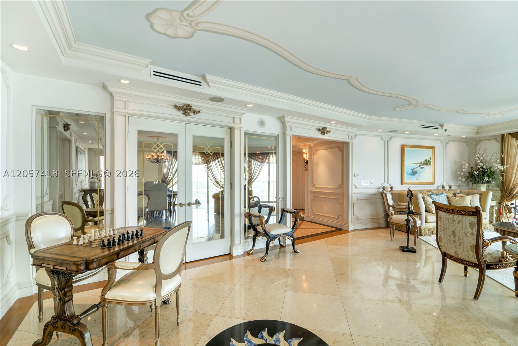 1000 S Pointe Dr #2501, Miami Beach FL 33139