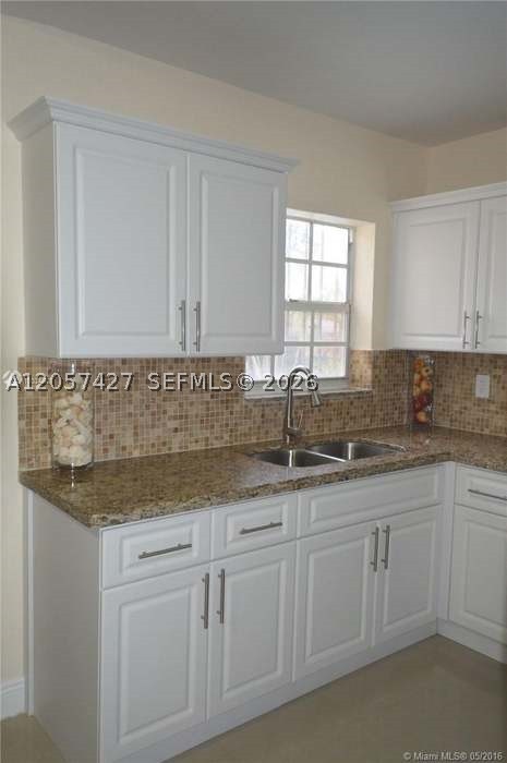 8441 SW 32nd Ter, Miami FL 33155