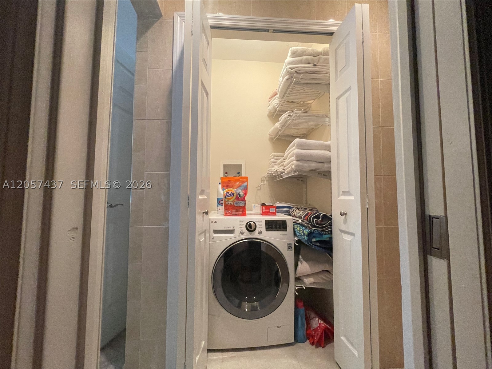 6339 Bay Club Dr #2, Fort Lauderdale FL 33308