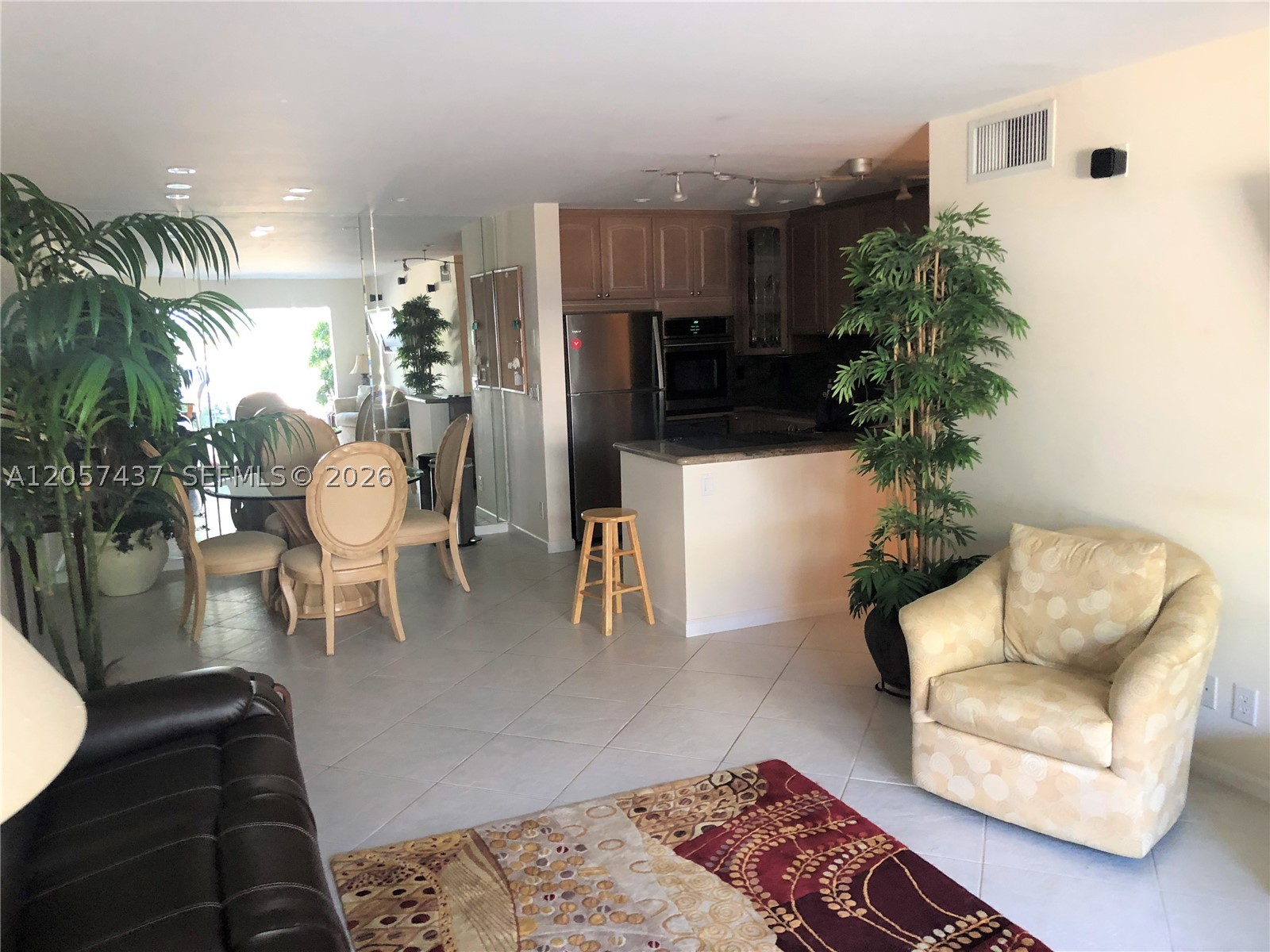 6339 Bay Club Dr #2, Fort Lauderdale FL 33308