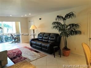 6339 Bay Club Dr #2, Fort Lauderdale FL 33308