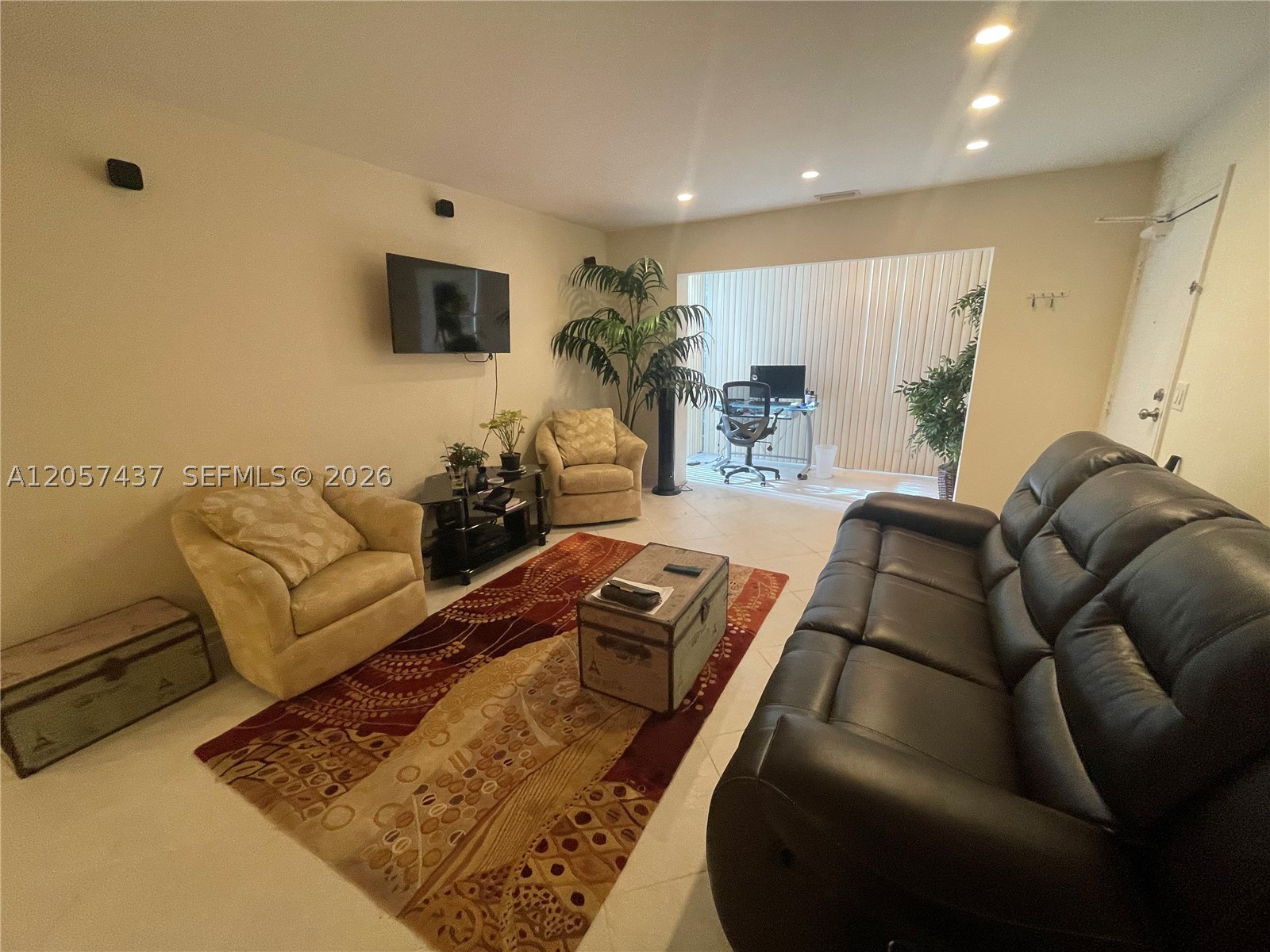 6339 Bay Club Dr #2, Fort Lauderdale FL 33308