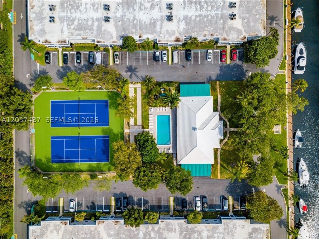 6339 Bay Club Dr #2, Fort Lauderdale FL 33308