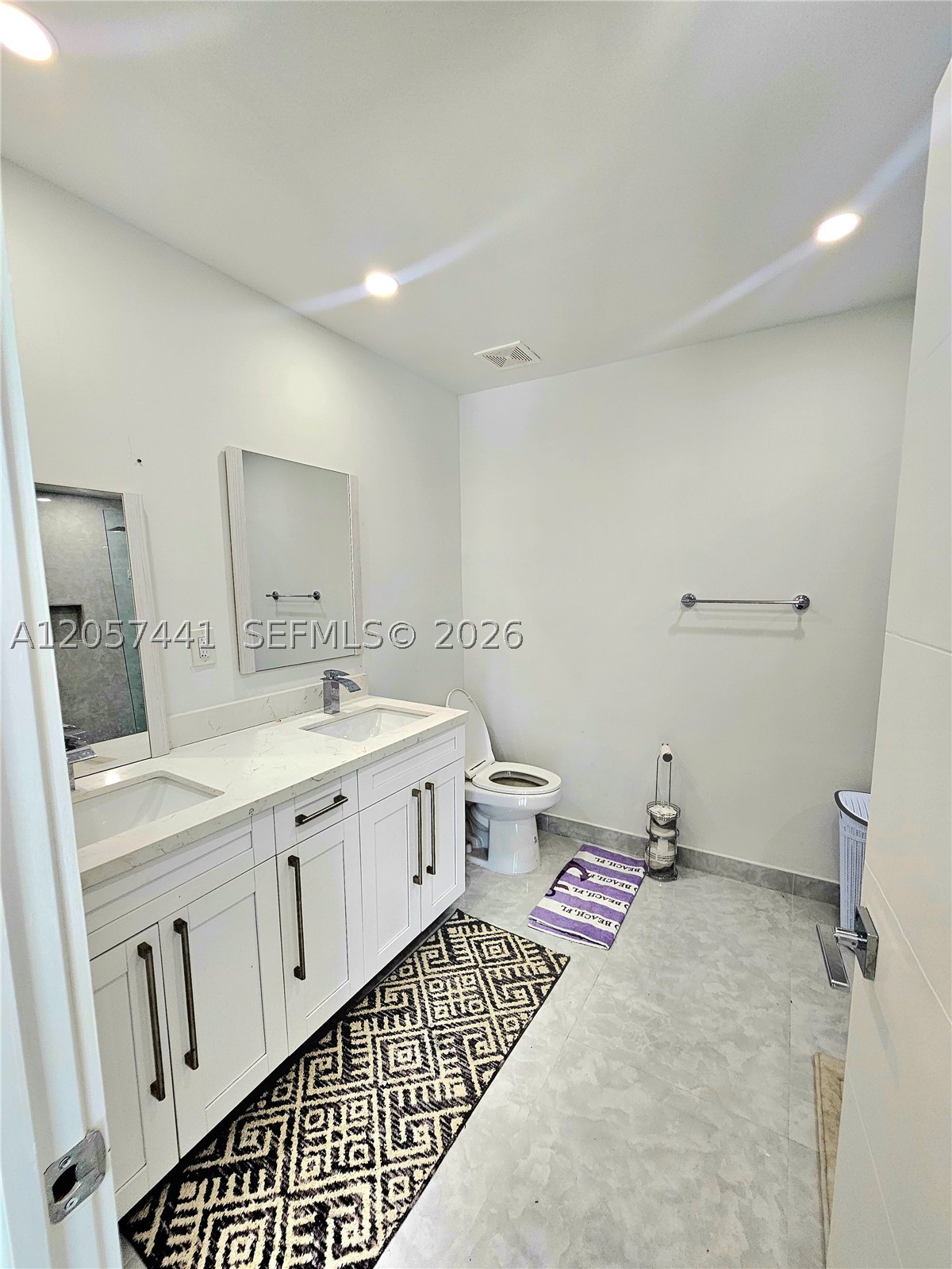 1430 NE 53rd Ct, Fort Lauderdale FL 33334