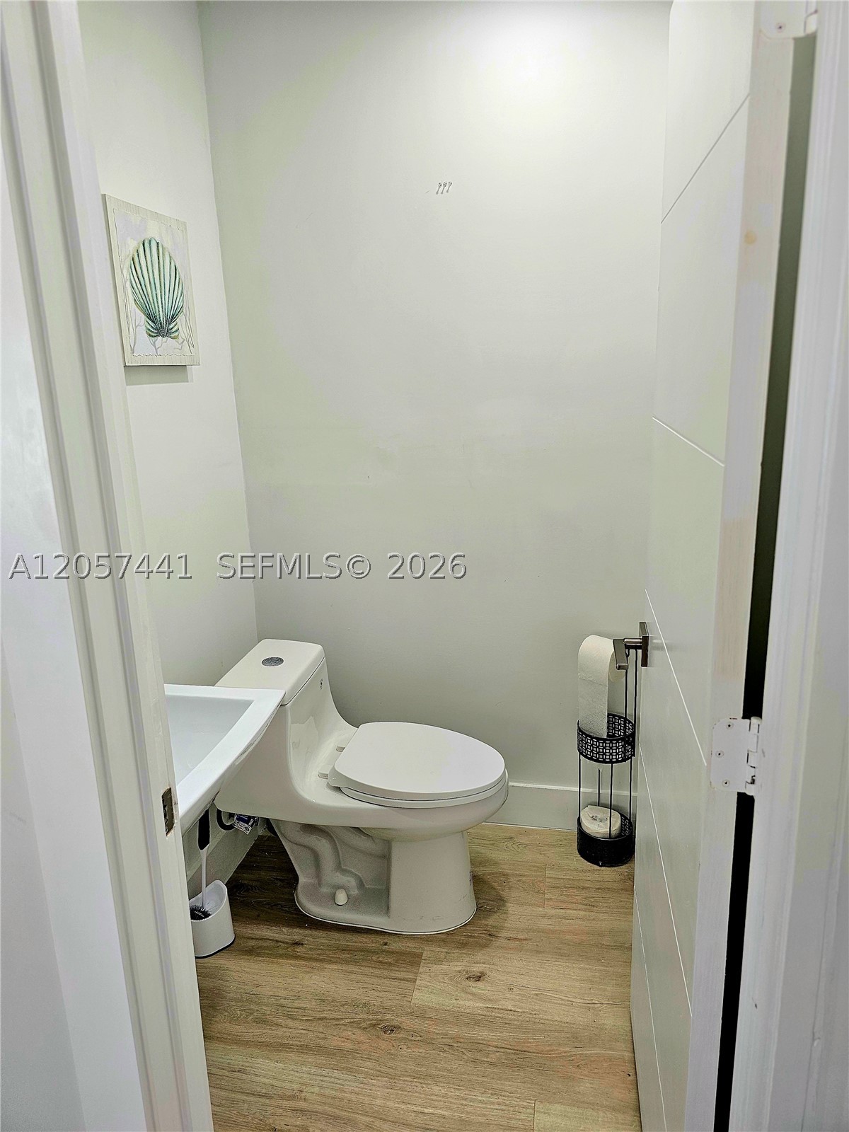 1430 NE 53rd Ct, Fort Lauderdale FL 33334