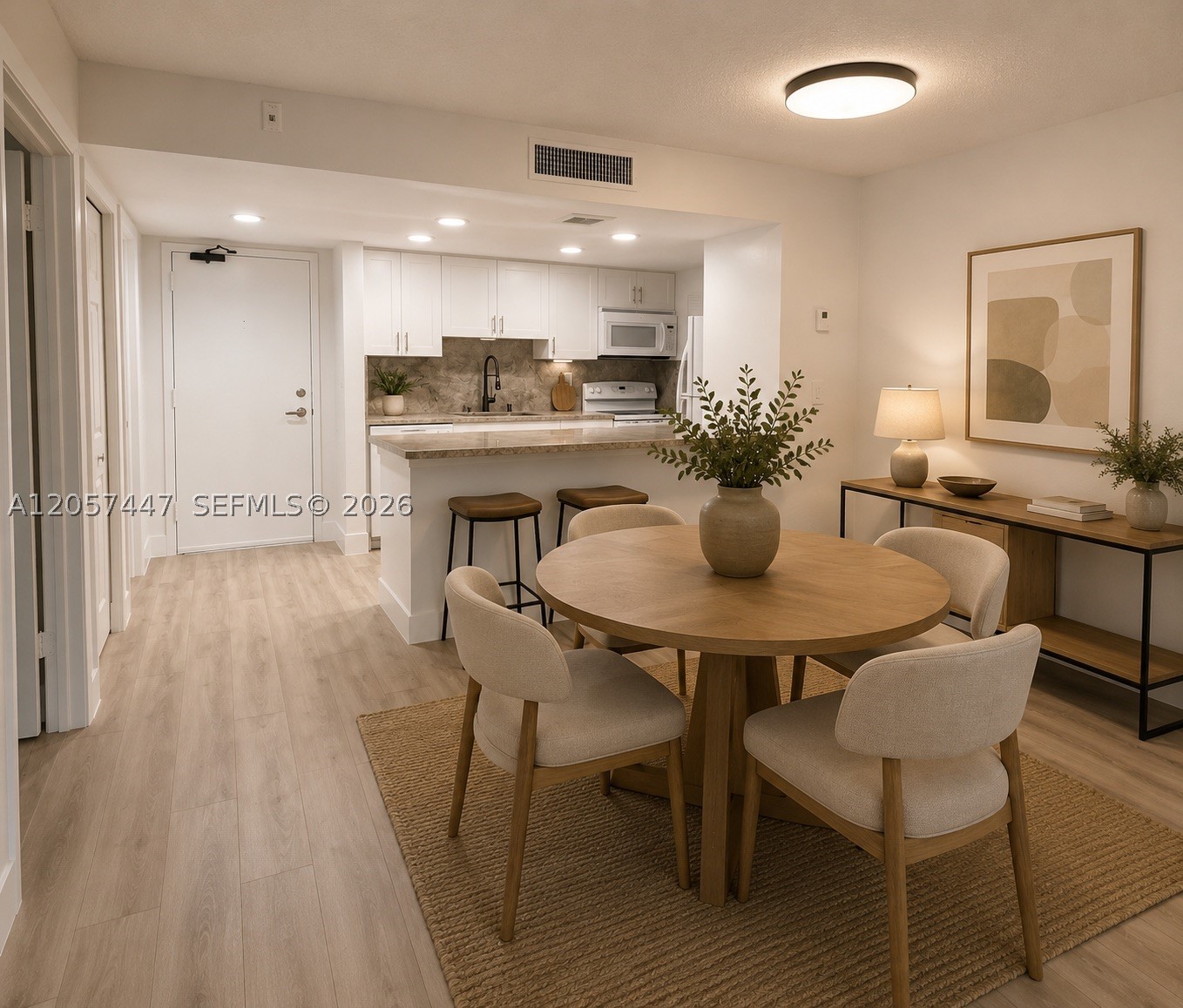 240 Lakeview Dr #303, Weston FL 33326