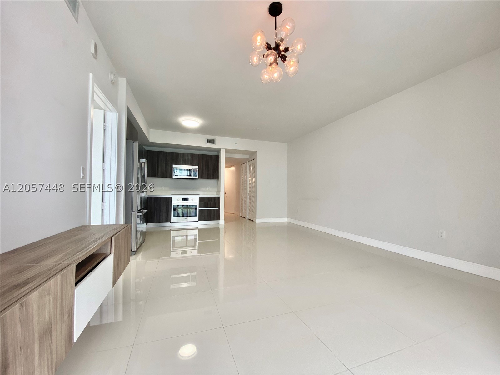 488 NE 18th St #4103, Miami FL 33132