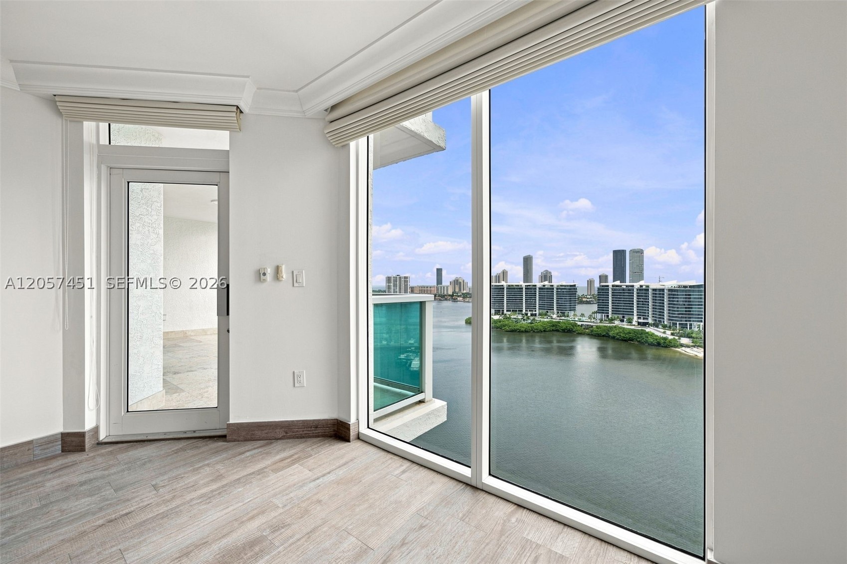 3201 NE 183rd St #2104, Aventura FL 33160