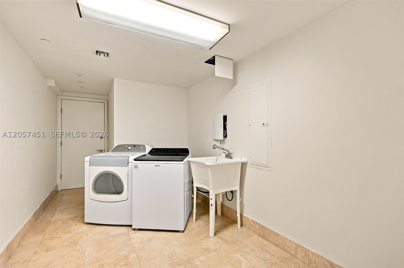 3201 NE 183rd St #2104, Aventura FL 33160