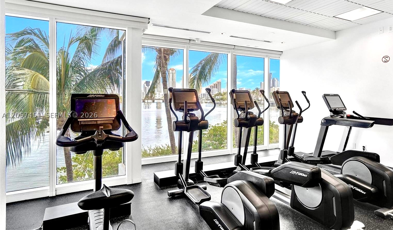 3201 NE 183rd St #2104, Aventura FL 33160