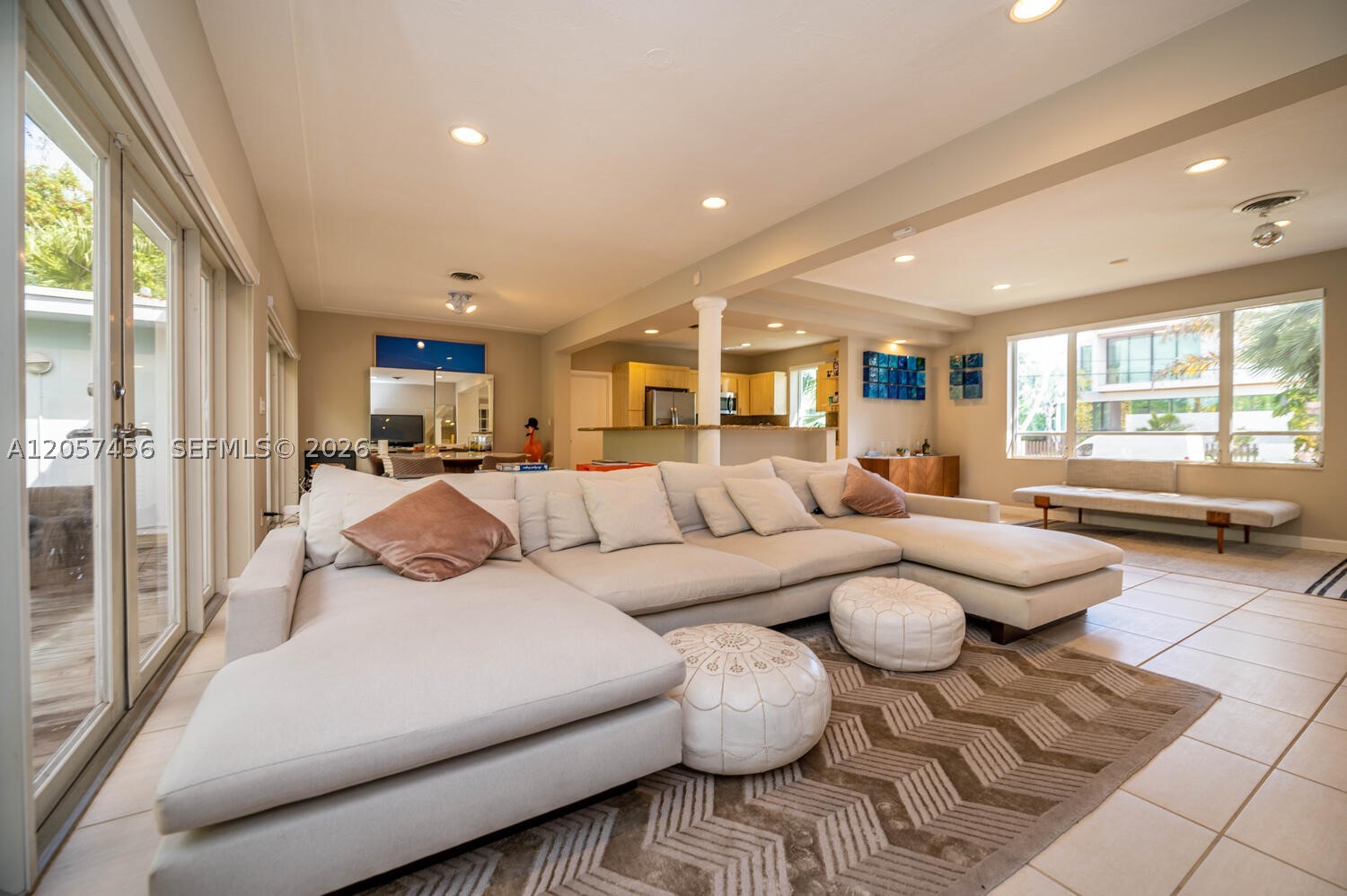 9520 E Broadview Dr, Bay Harbor Islands FL 33154
