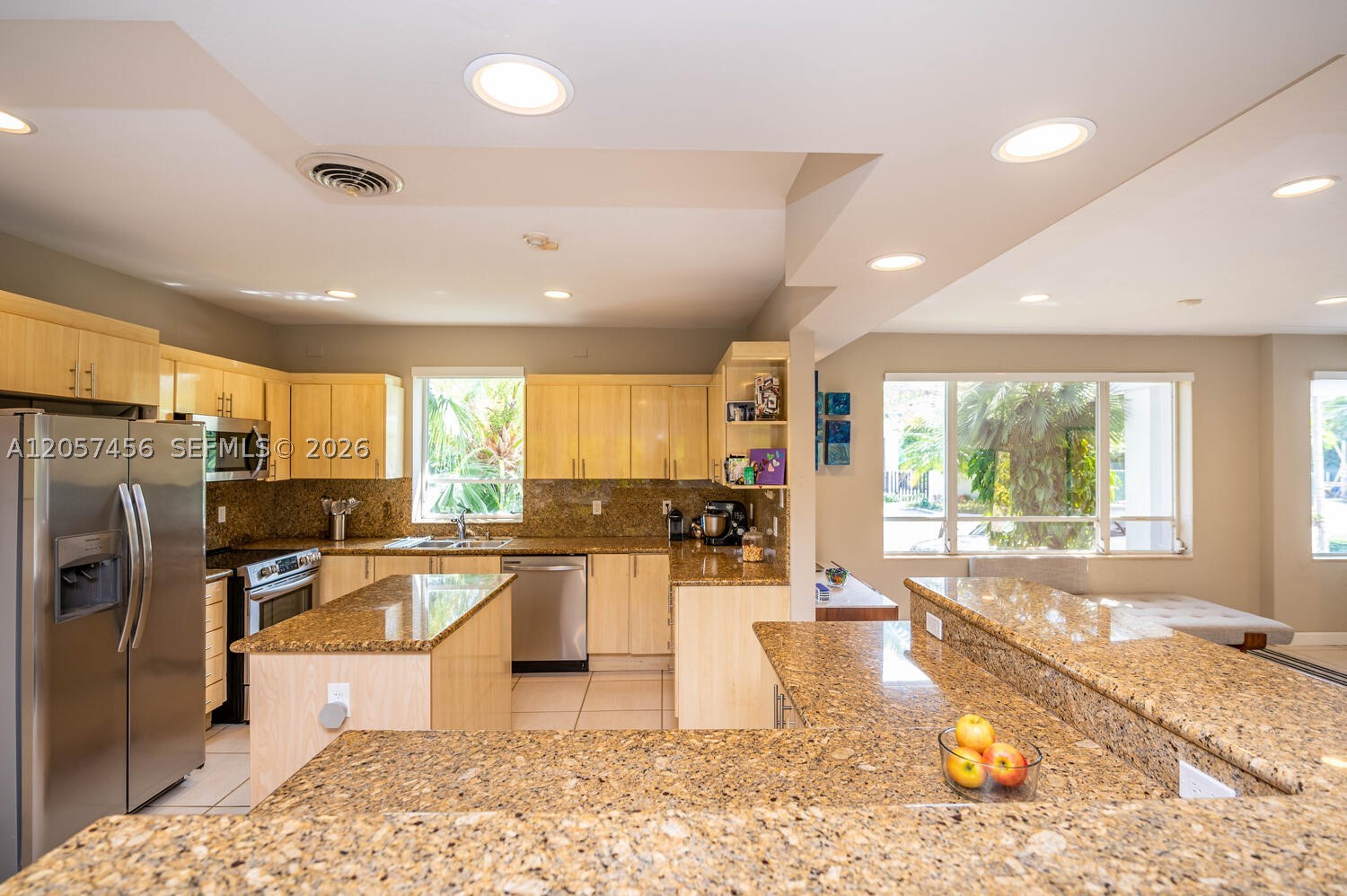 9520 E Broadview Dr, Bay Harbor Islands FL 33154