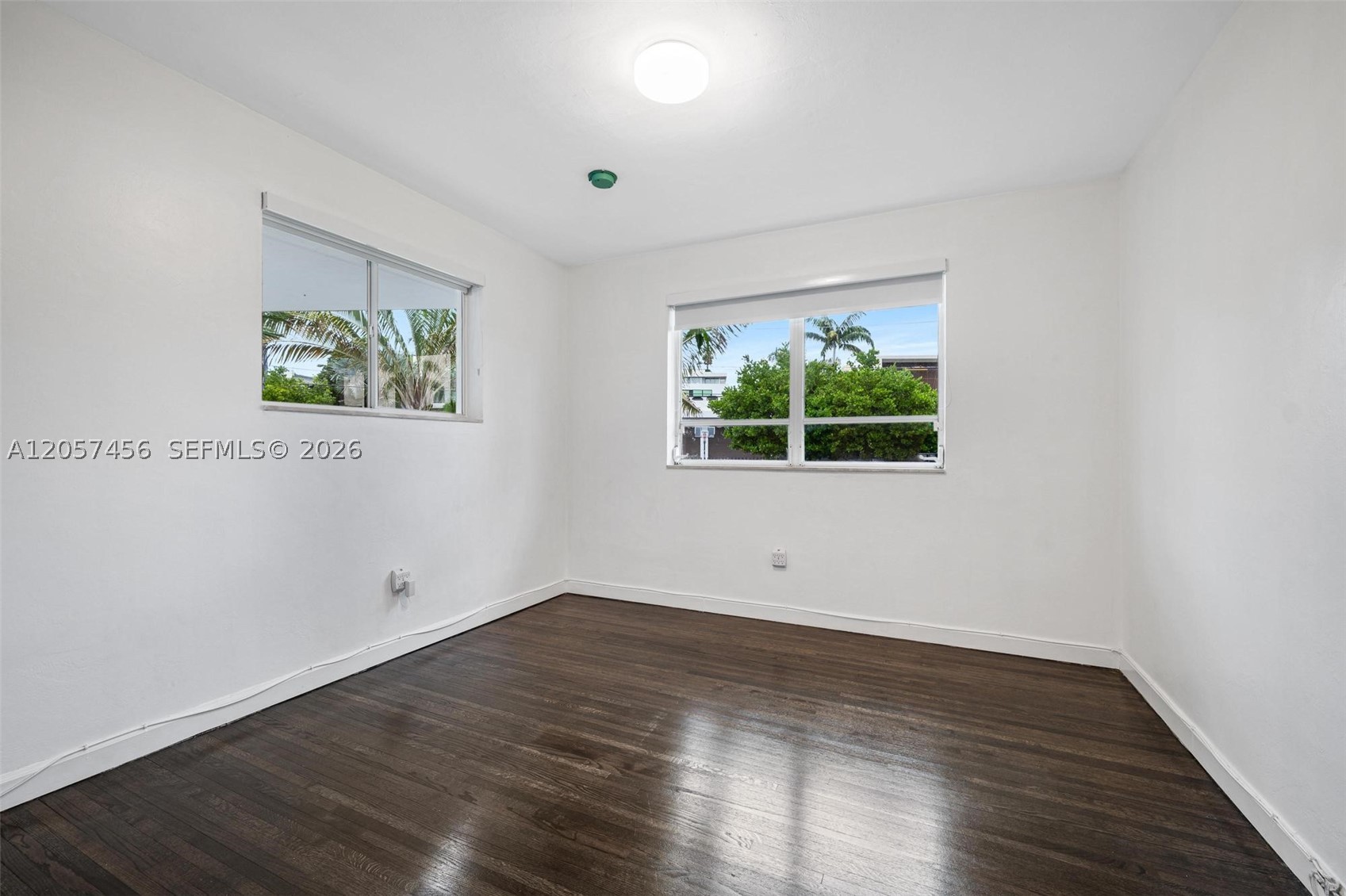 9520 E Broadview Dr, Bay Harbor Islands FL 33154