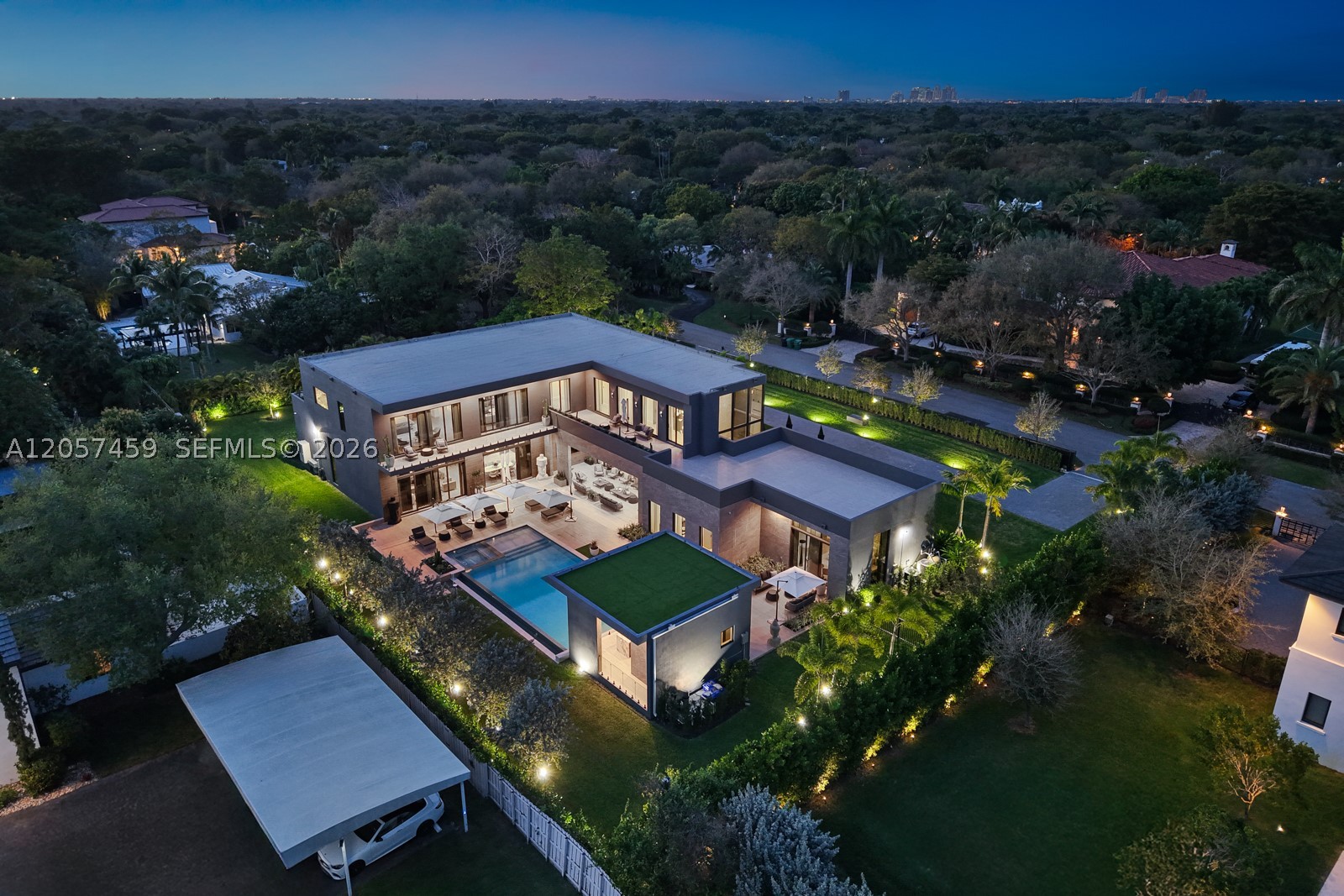 5900 SW 129th Ter, Pinecrest FL 33156