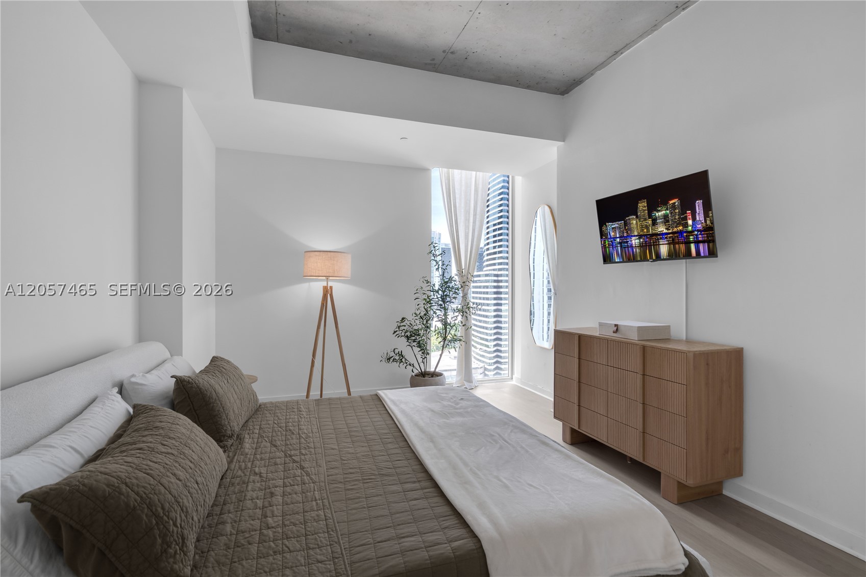 151 SE 1st St #2109, Miami FL 33131