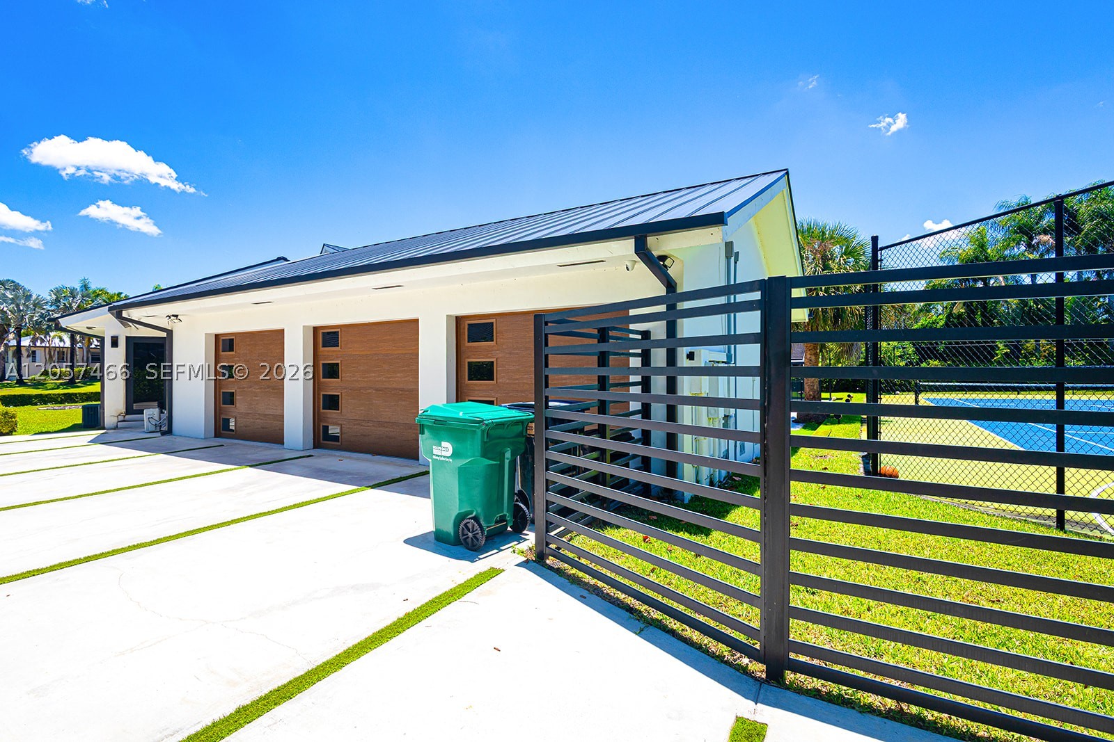 10506 SW 89 Place #0, Miami FL 33176