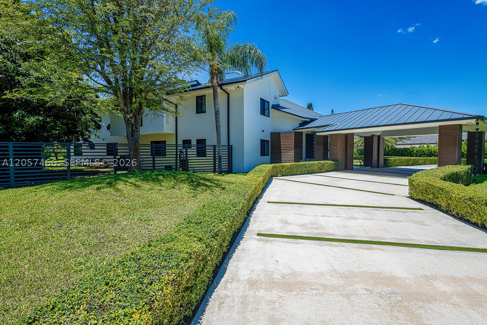 10506 SW 89 Place #0, Miami FL 33176
