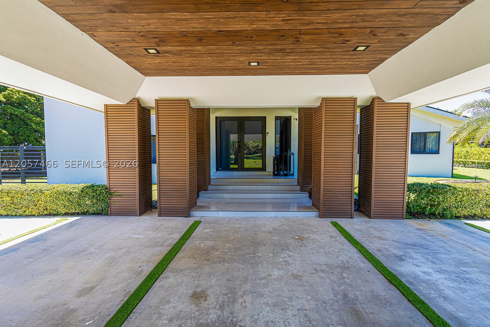 10506 SW 89 Place #0, Miami FL 33176