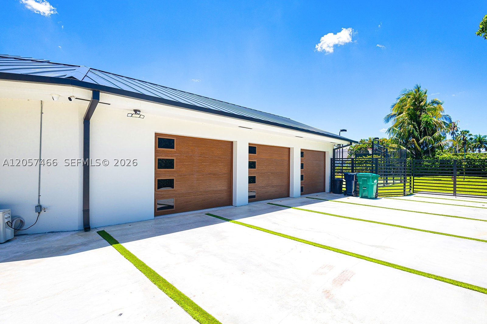 10506 SW 89 Place #0, Miami FL 33176