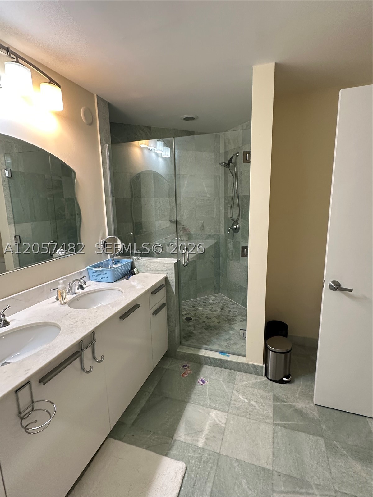 1060 E BRICKELL AV #3001, Miami FL 33131