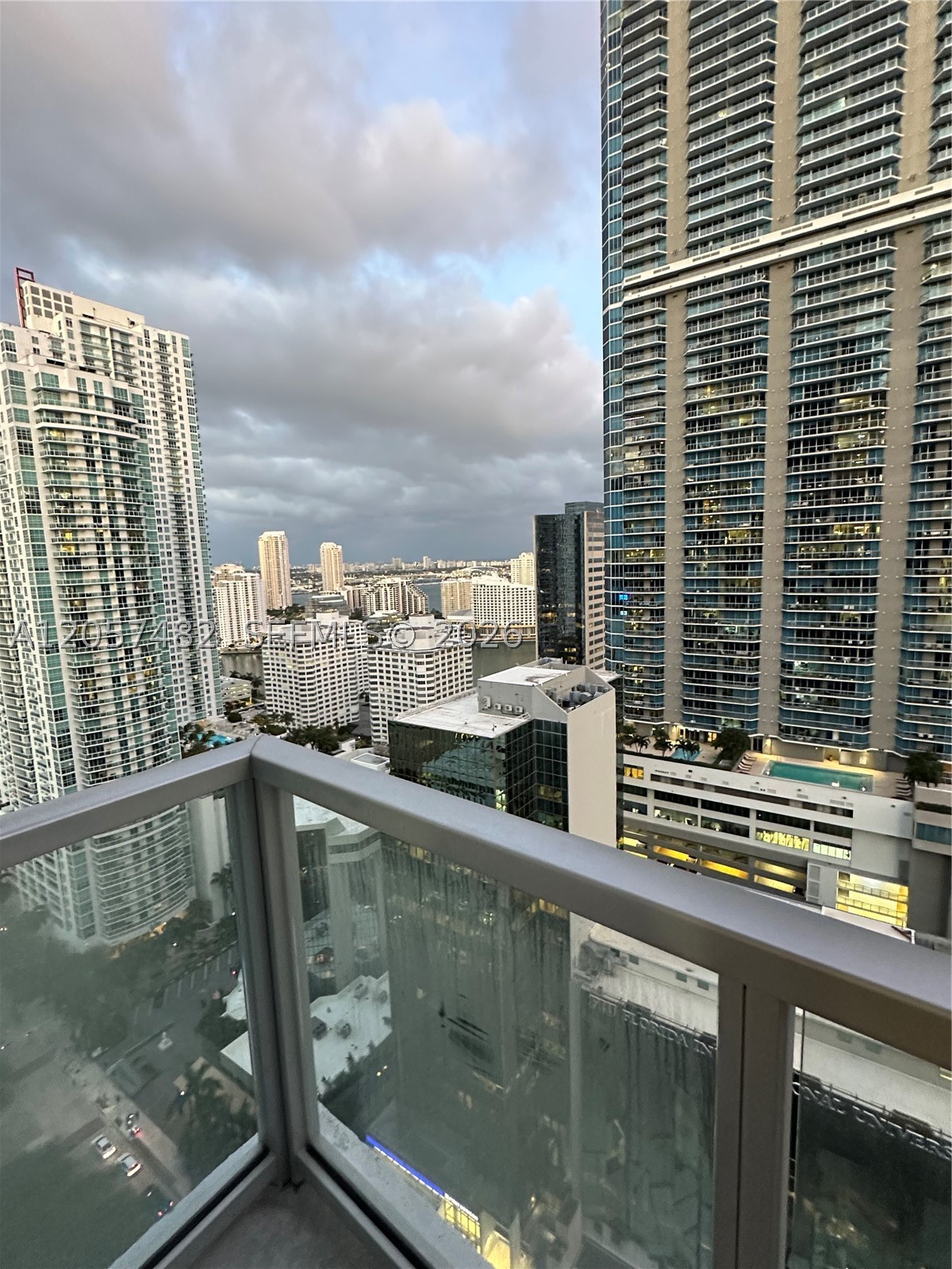 1060 E BRICKELL AV #3001, Miami FL 33131