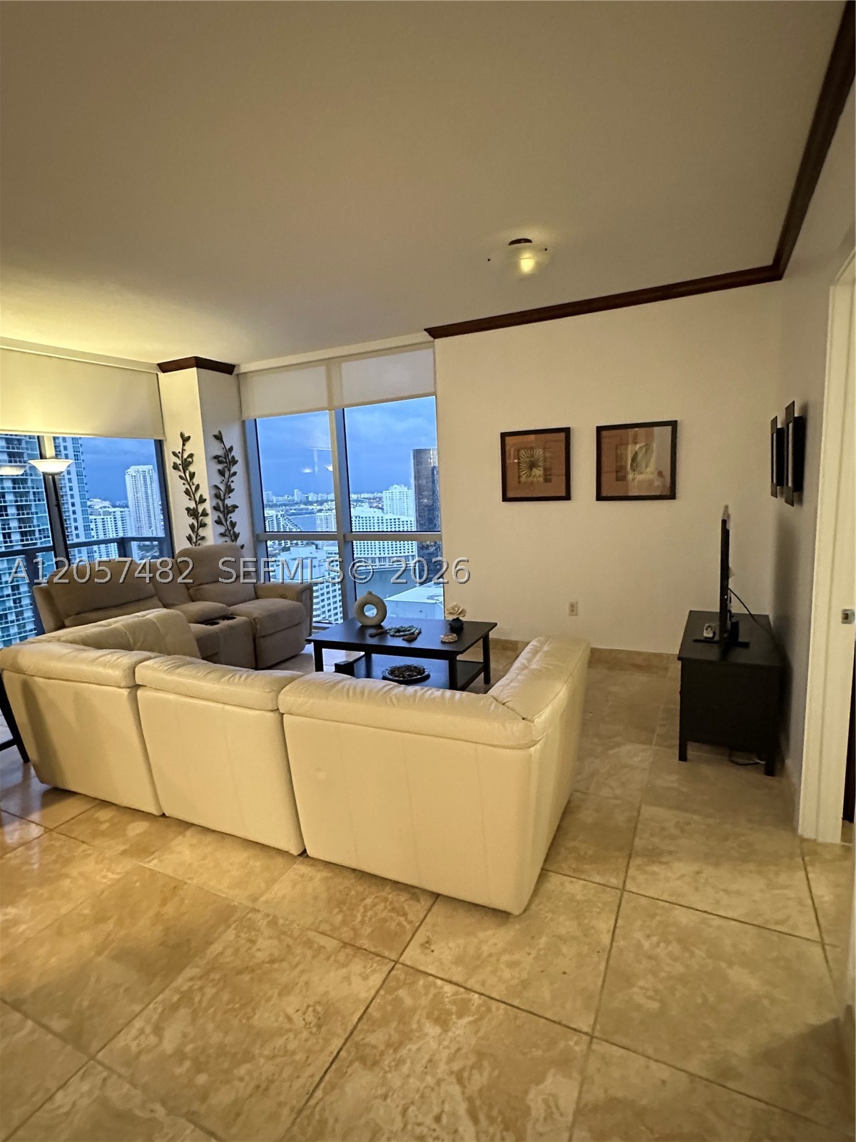 1060 E BRICKELL AV #3001, Miami FL 33131