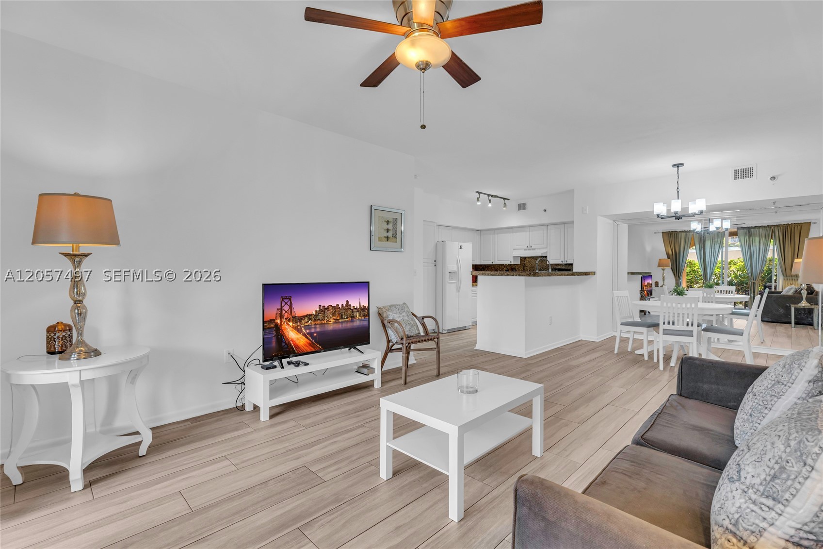 19501 E Country Club Dr #9101, Aventura FL 33180