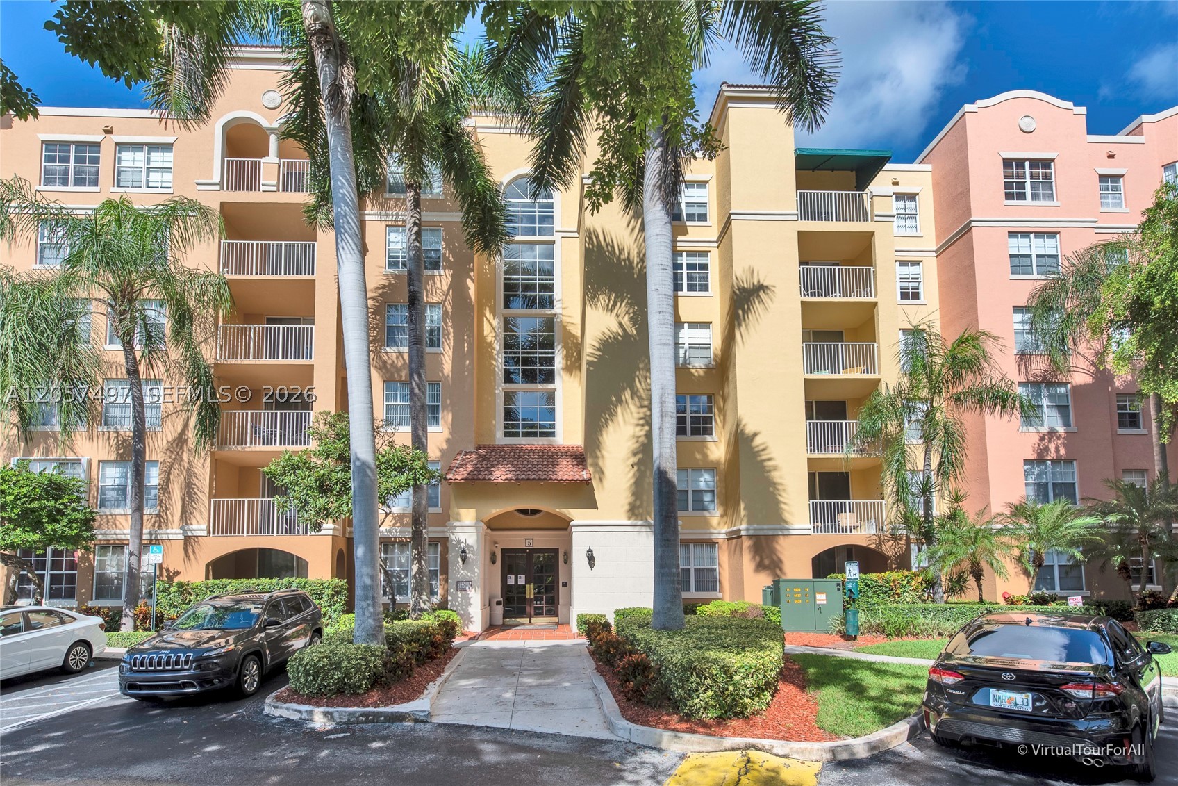 19501 E Country Club Dr #9101, Aventura FL 33180