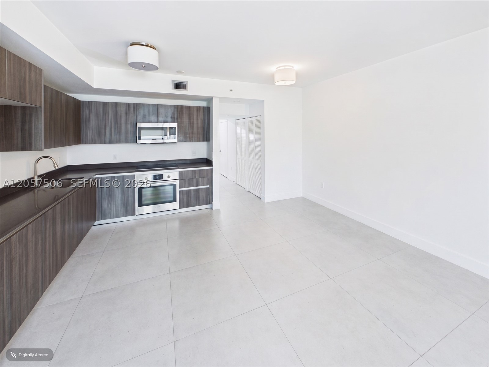 488 NE 18th St #203, Miami FL 33132