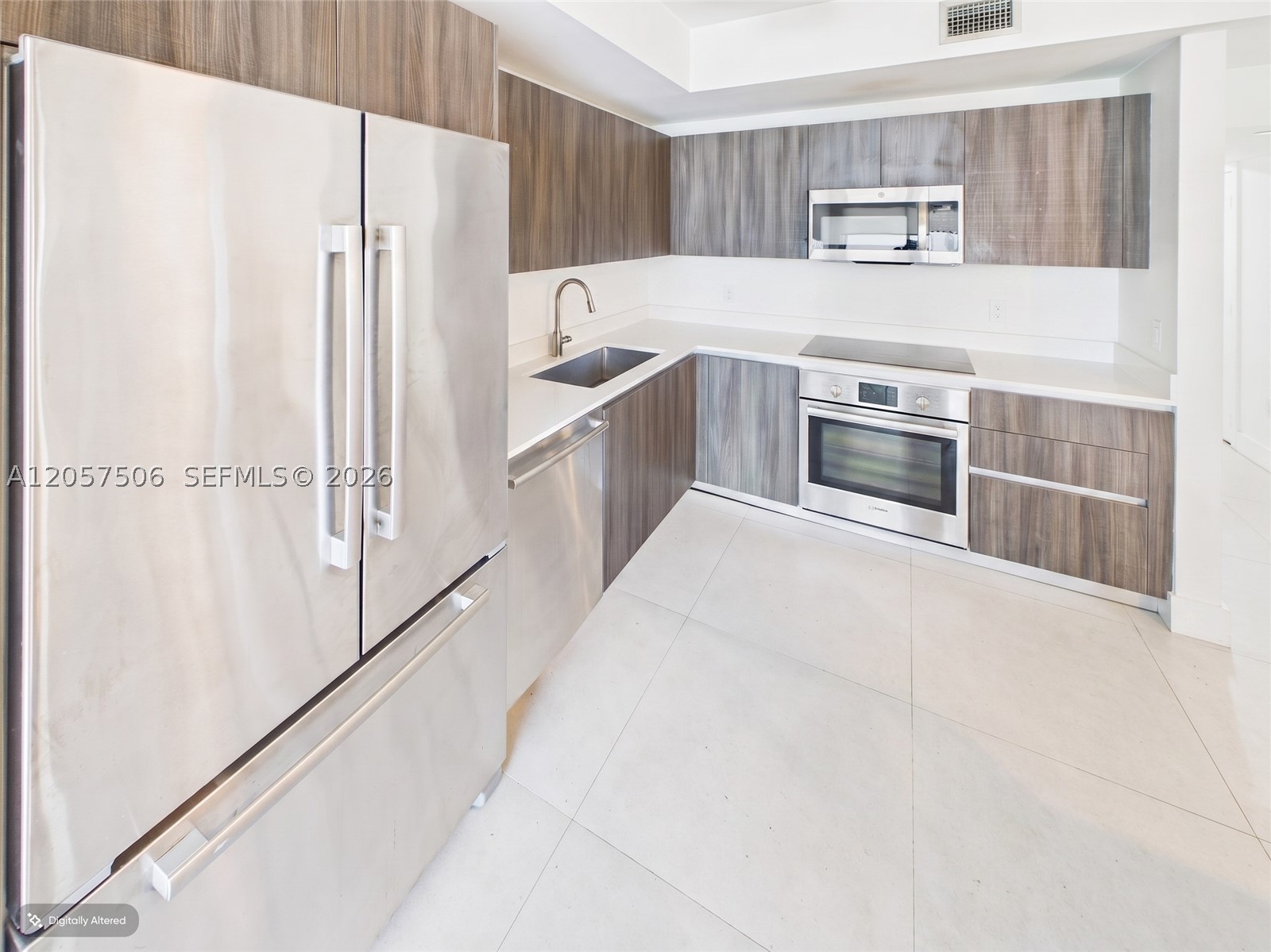 488 NE 18th St #203, Miami FL 33132
