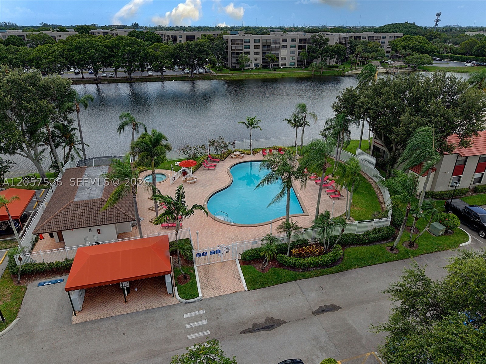 11444 NW 10th St #11444, Pembroke Pines FL 33026