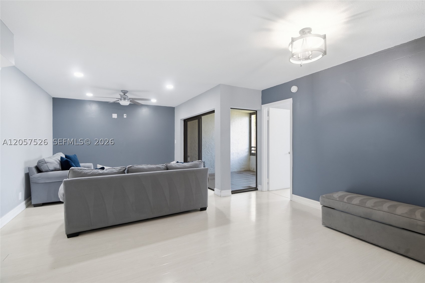 11444 NW 10th St #11444, Pembroke Pines FL 33026
