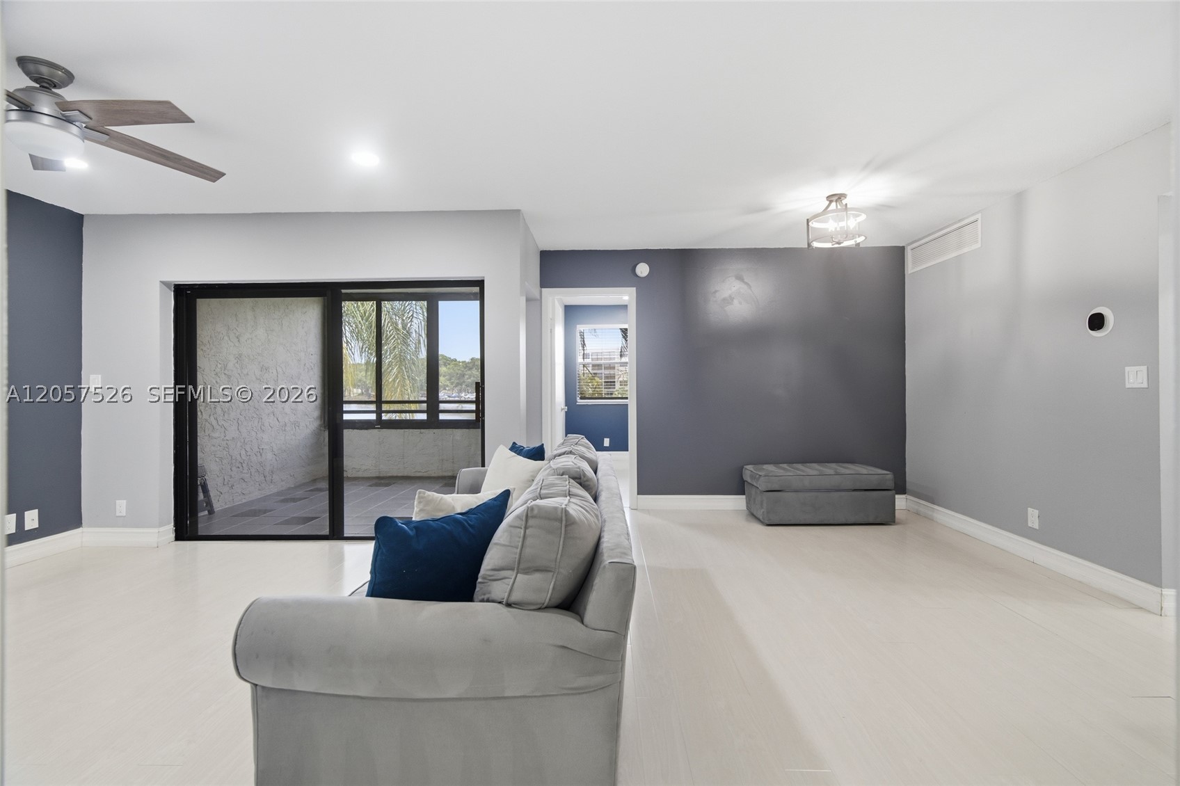 11444 NW 10th St #11444, Pembroke Pines FL 33026