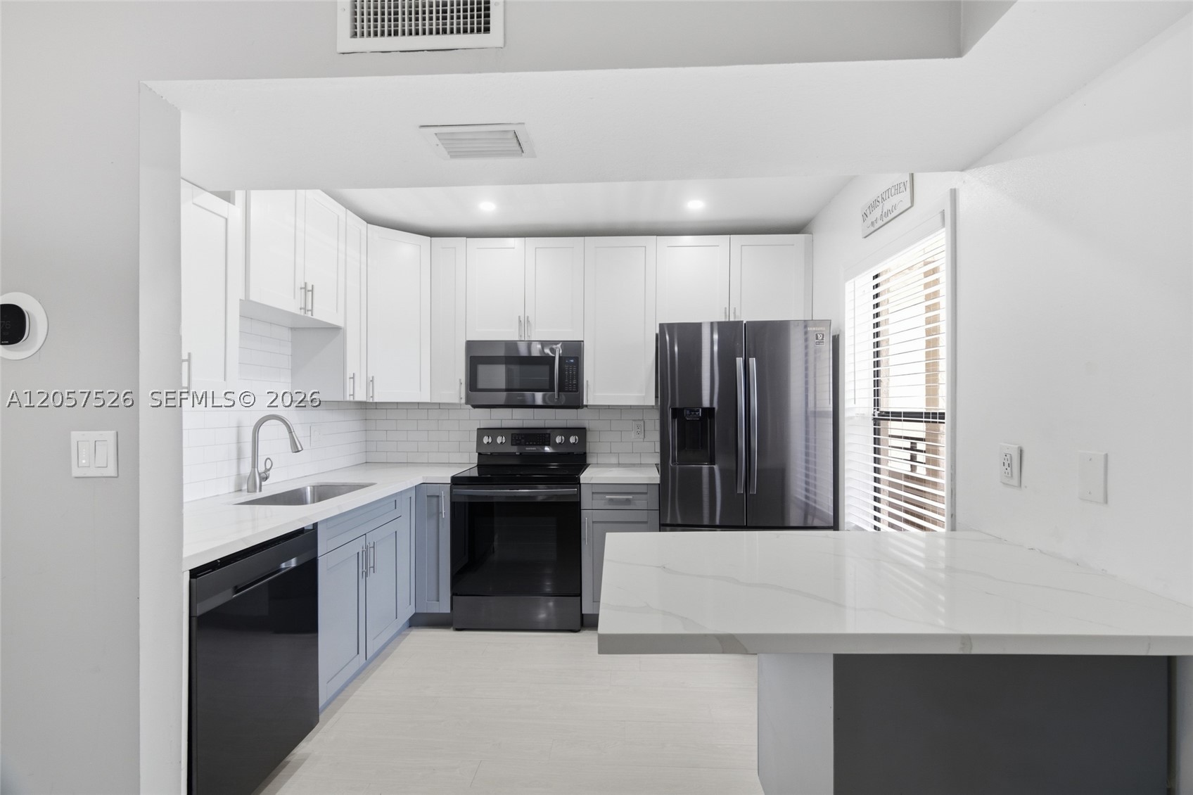 11444 NW 10th St #11444, Pembroke Pines FL 33026