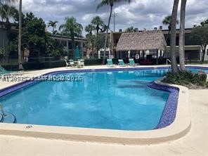 8261 SW 128th St #202, Pinecrest FL 33156