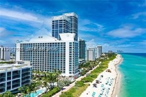 6801 Collins Ave #1020 Door 1006 Leal, Miami Beach FL 33141