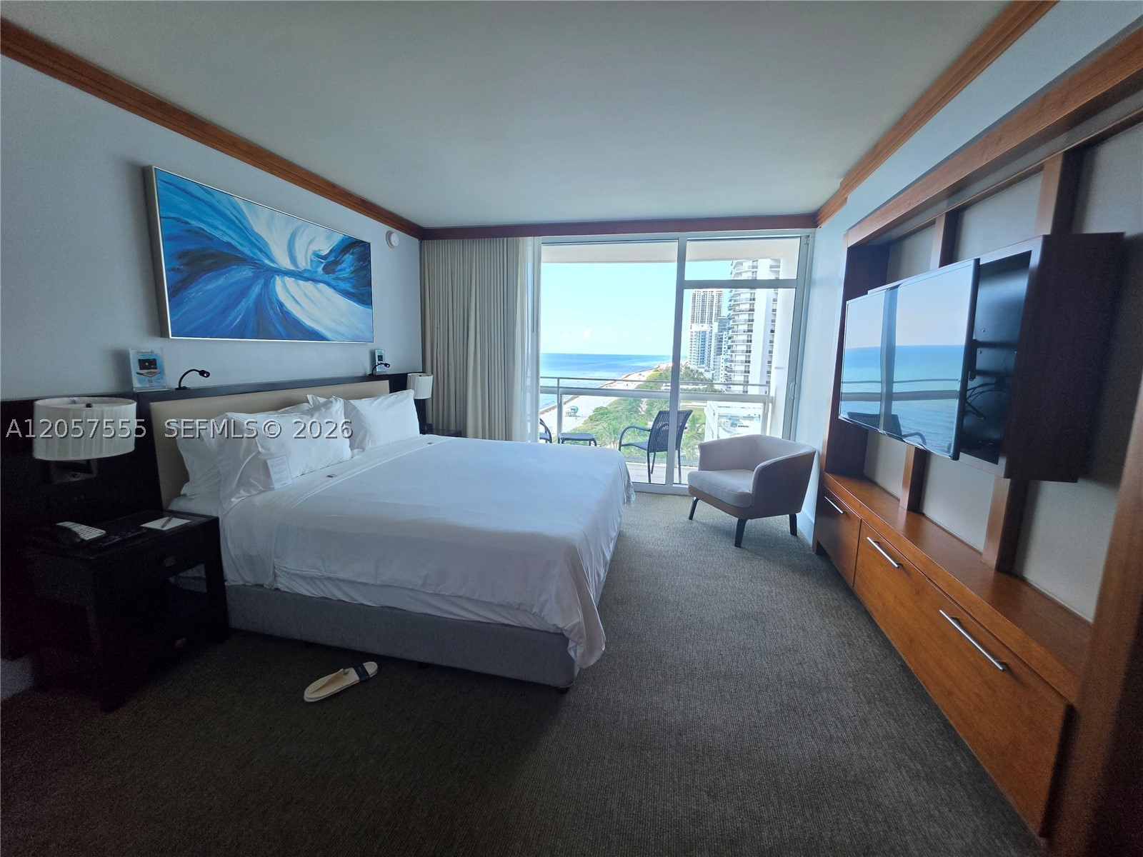 6801 Collins Ave #1020 Door 1006 Leal, Miami Beach FL 33141