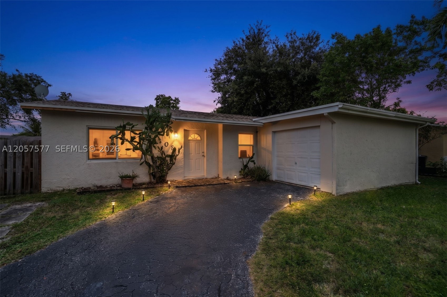 405 SW 77th Ave, North Lauderdale FL 33068