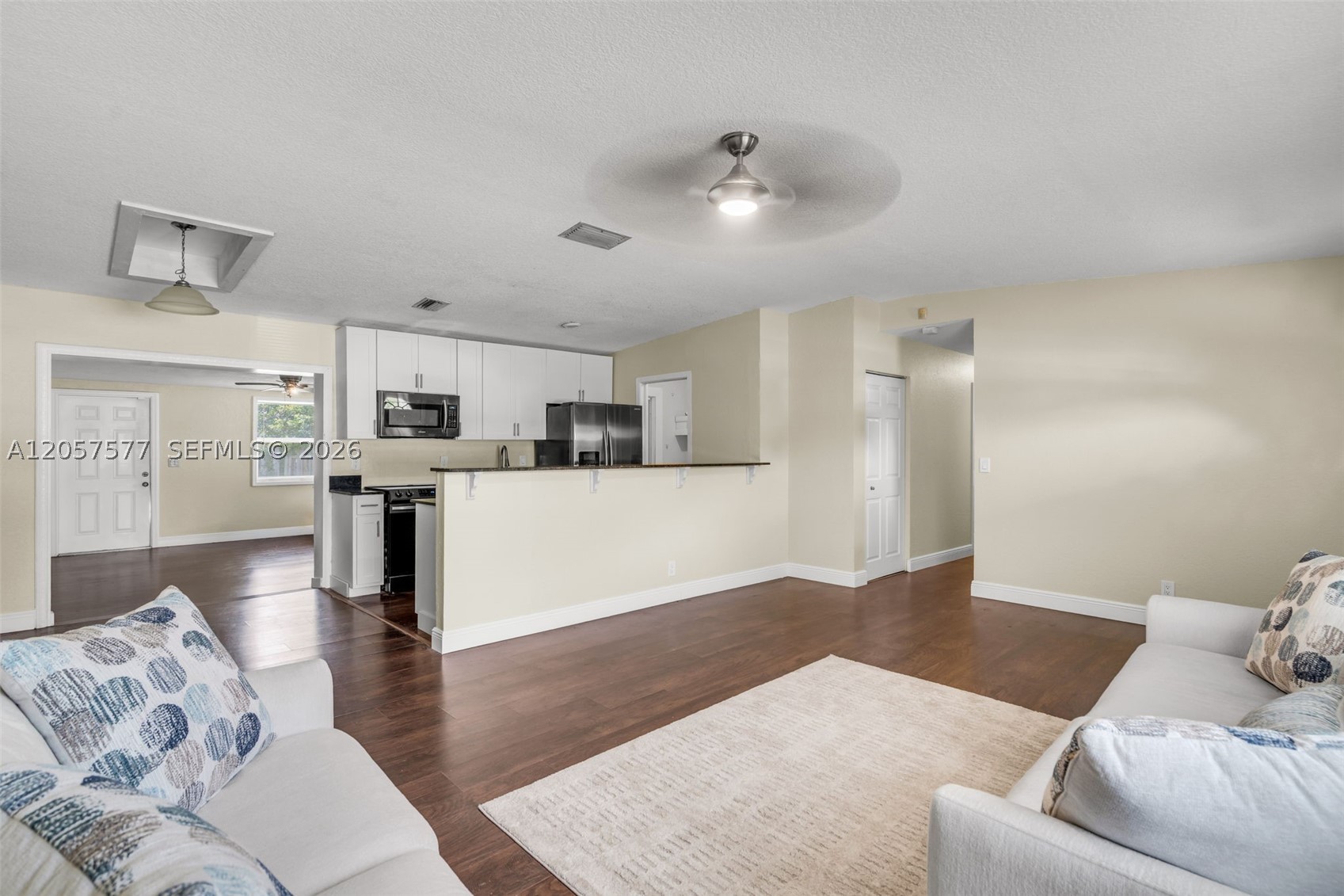 405 SW 77th Ave, North Lauderdale FL 33068
