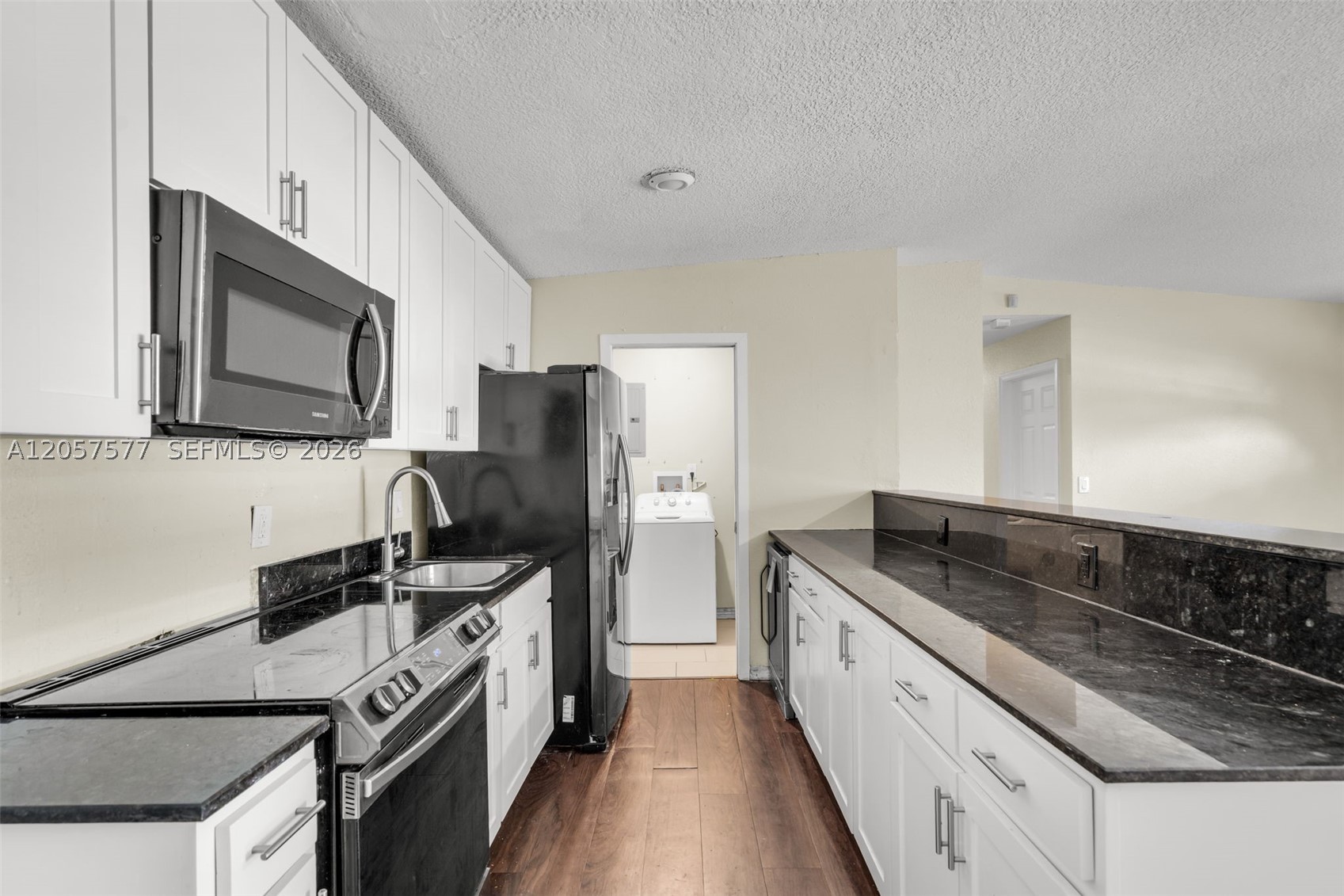 405 SW 77th Ave, North Lauderdale FL 33068