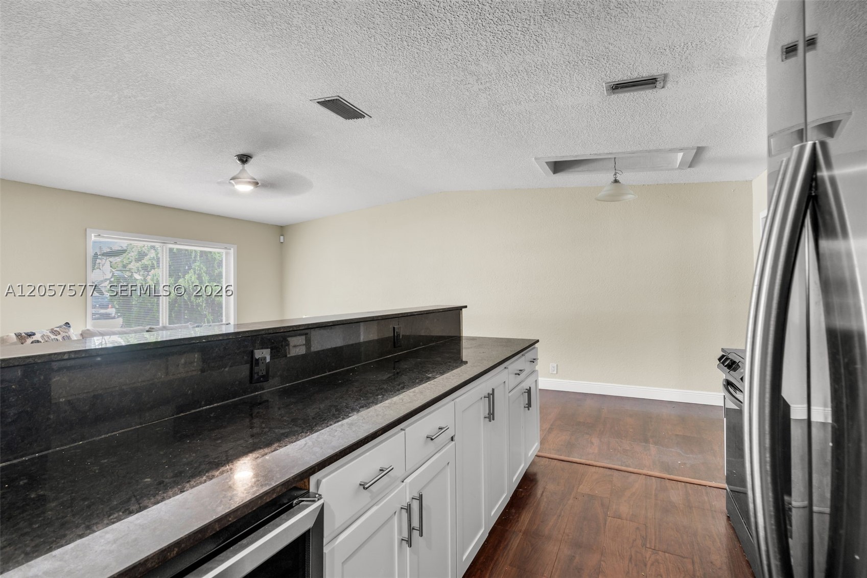 405 SW 77th Ave, North Lauderdale FL 33068