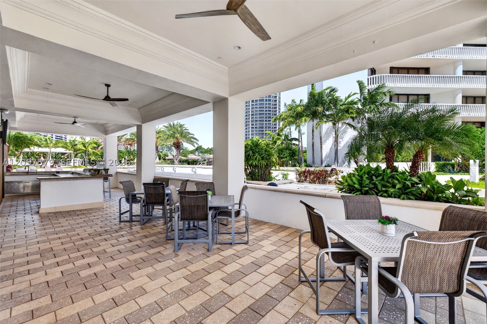 3000 Island Blvd #2506, Aventura FL 33160