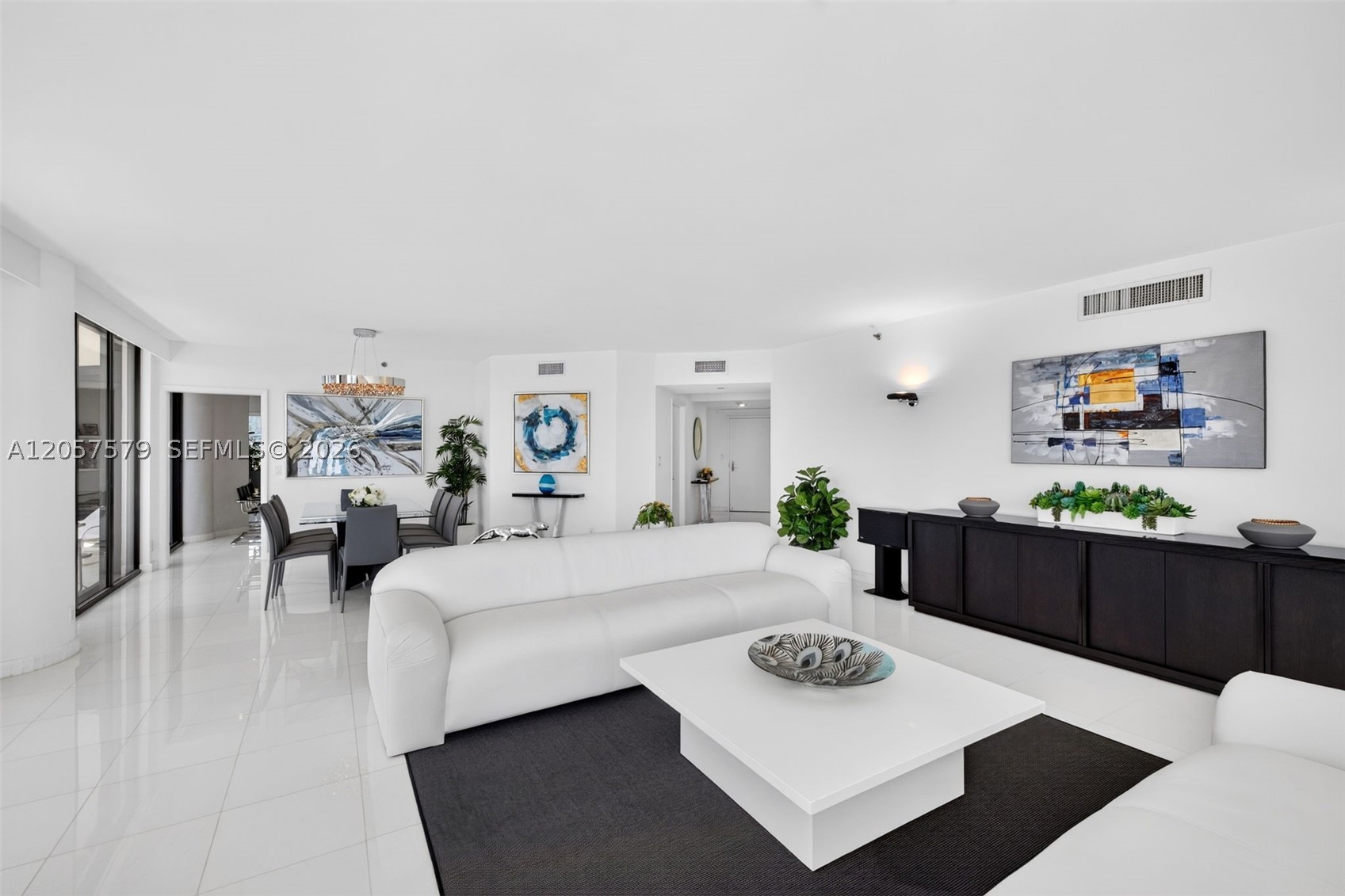 3000 Island Blvd #2506, Aventura FL 33160