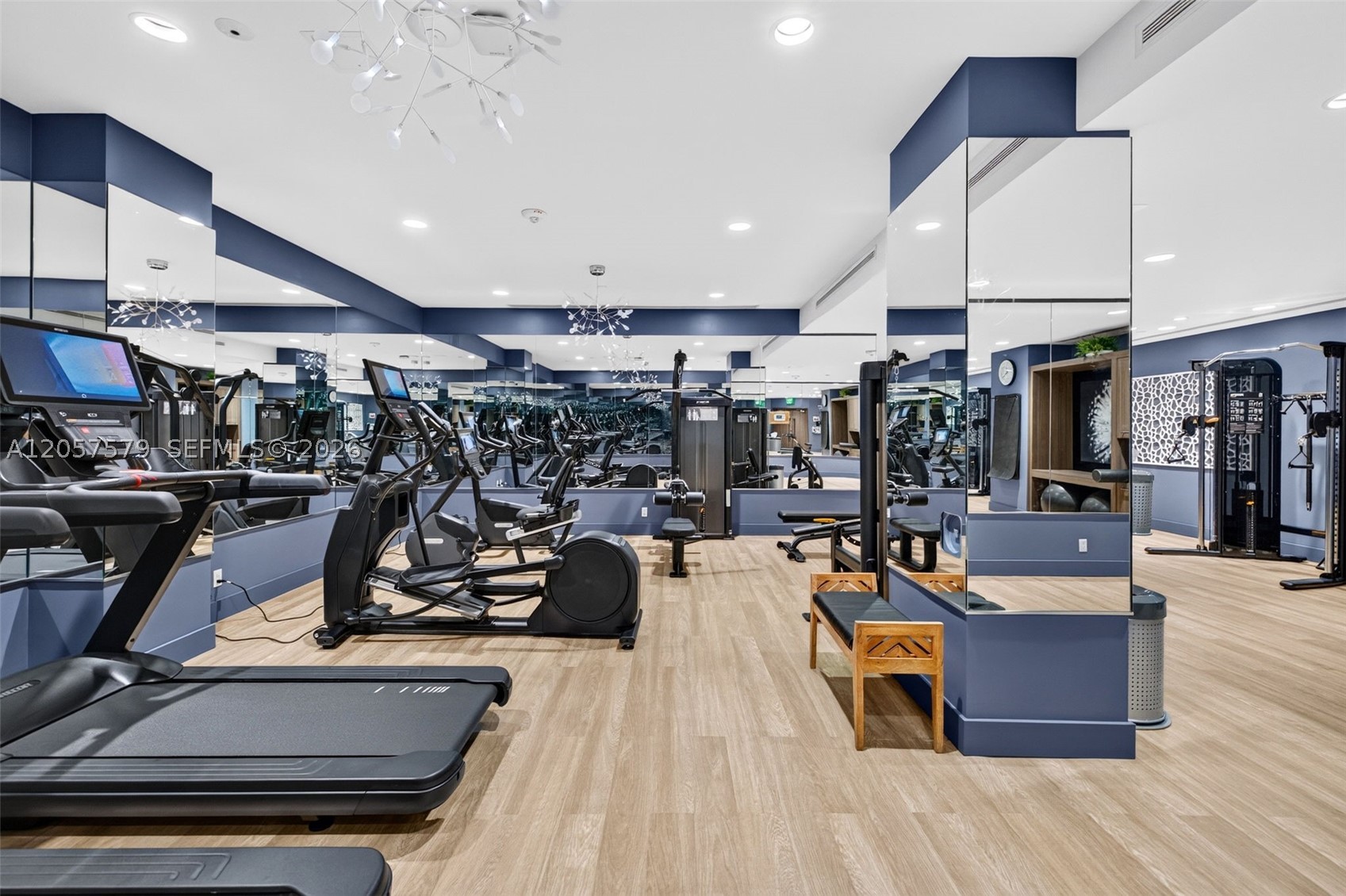 3000 Island Blvd #2506, Aventura FL 33160