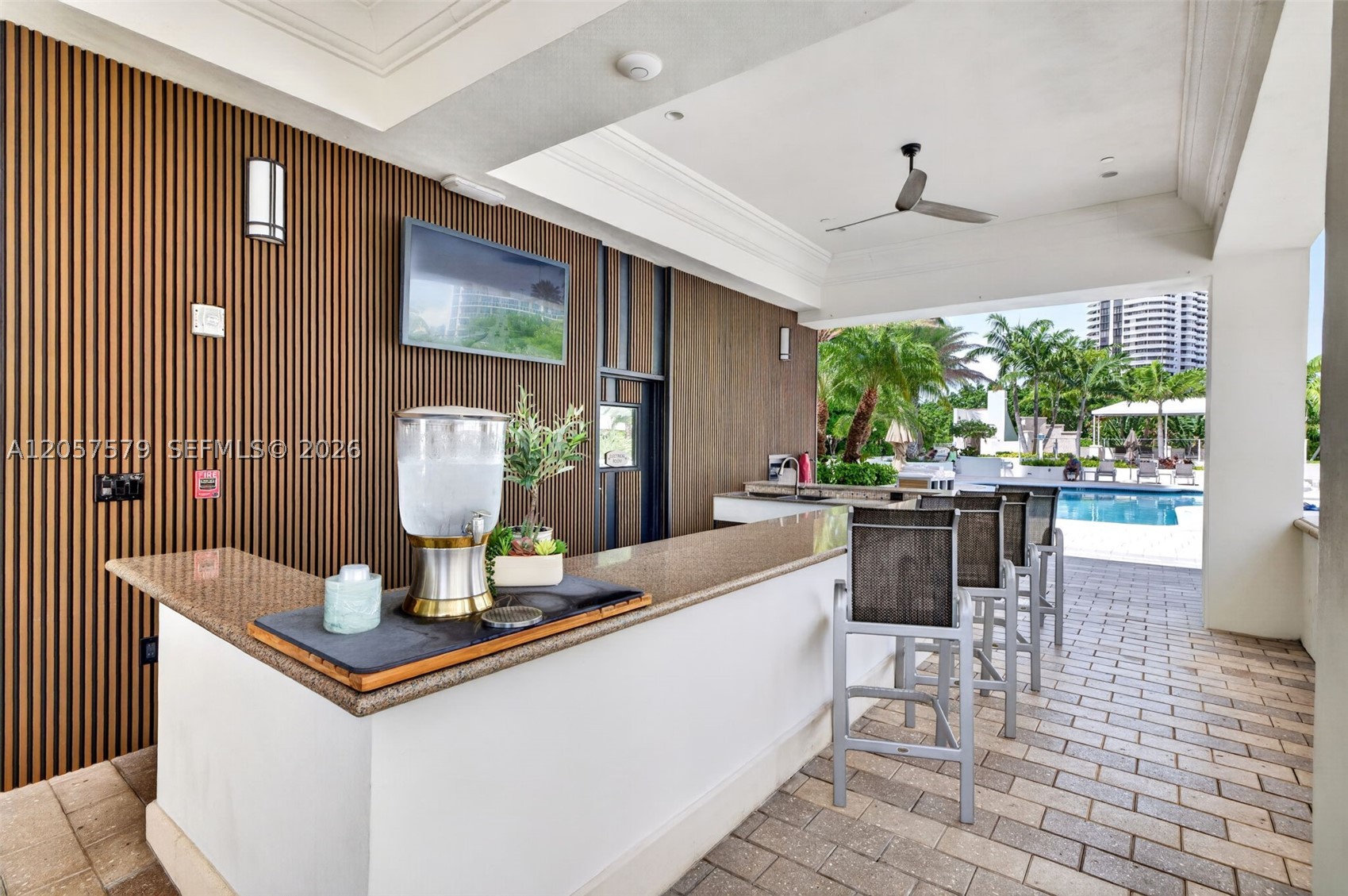 3000 Island Blvd #2506, Aventura FL 33160