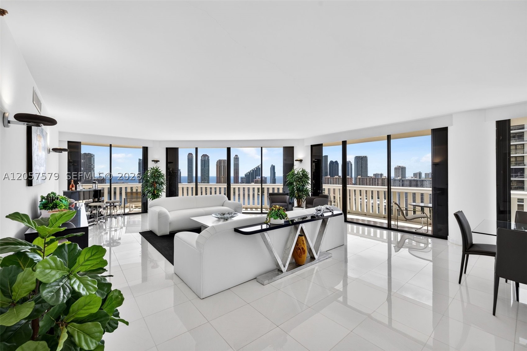 3000 Island Blvd #2506, Aventura FL 33160