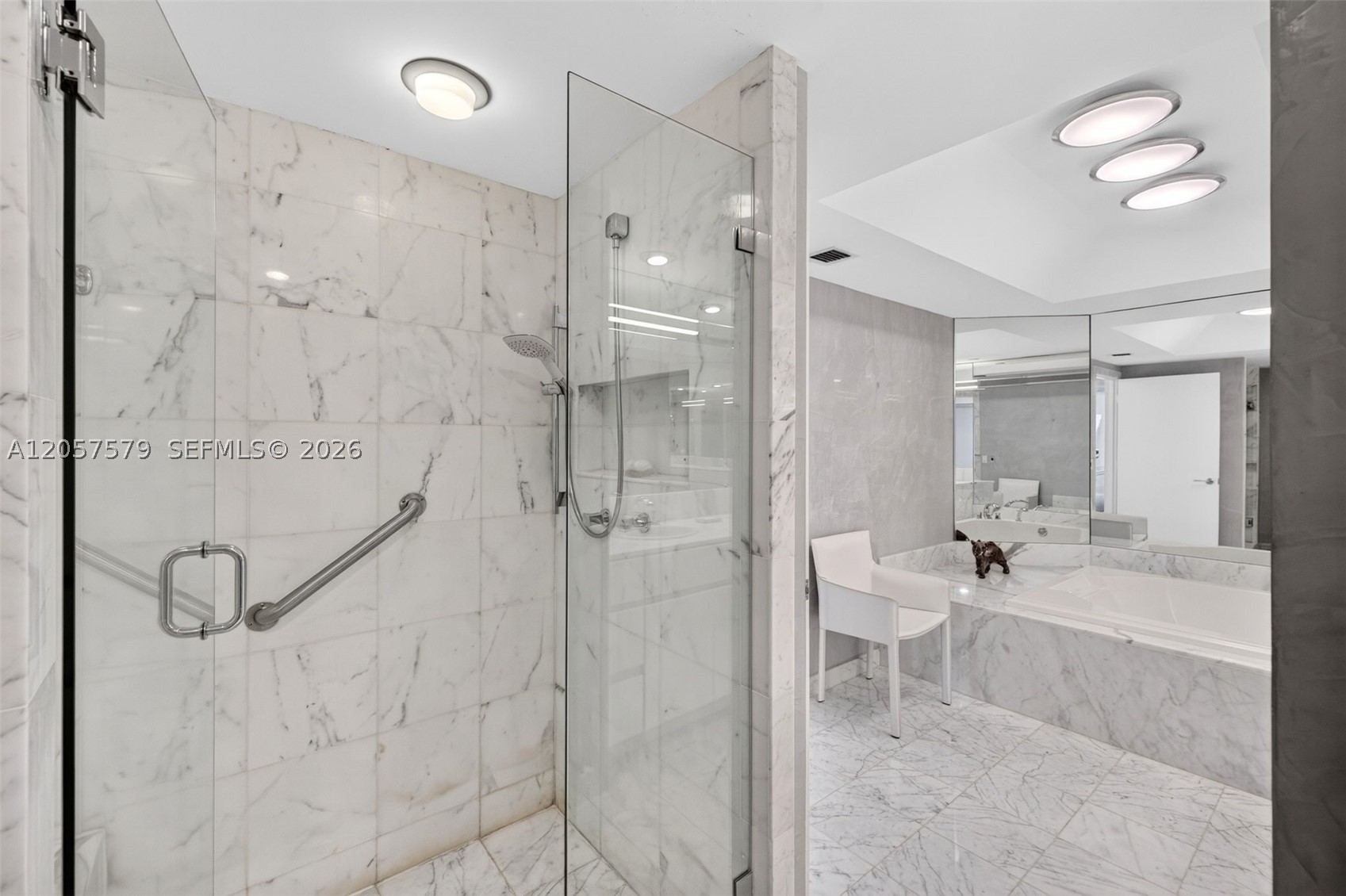 3000 Island Blvd #2506, Aventura FL 33160